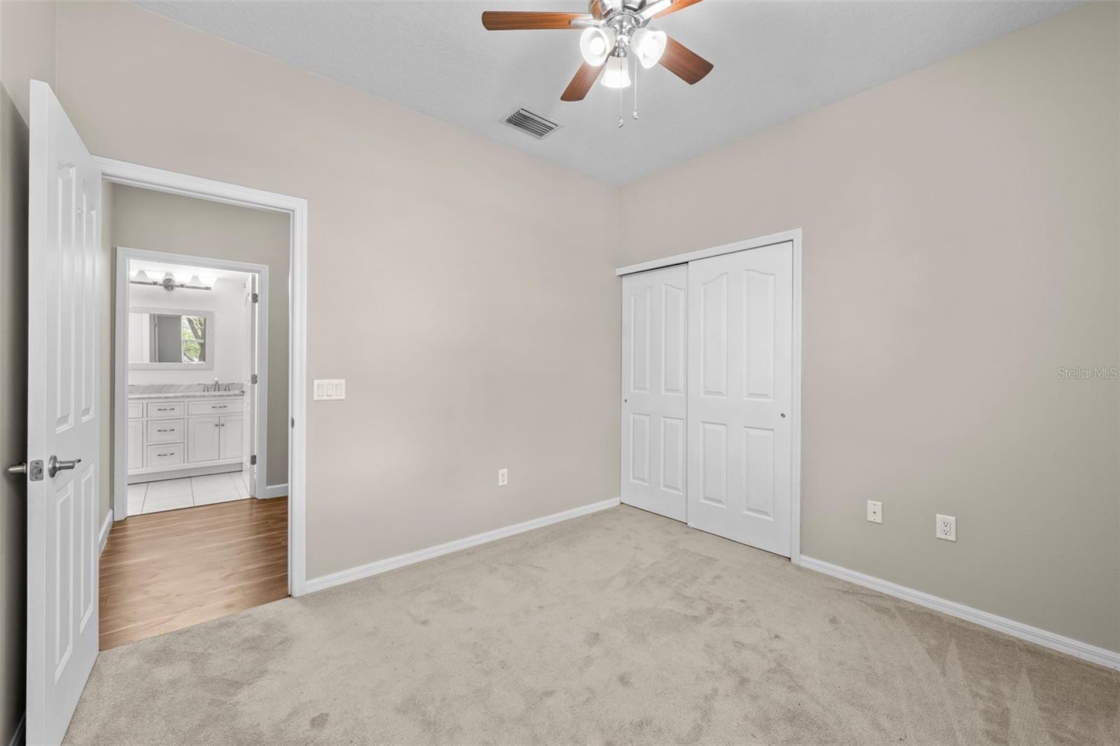 Image 36 of 71 For 5713 Hawkpark Boulevard