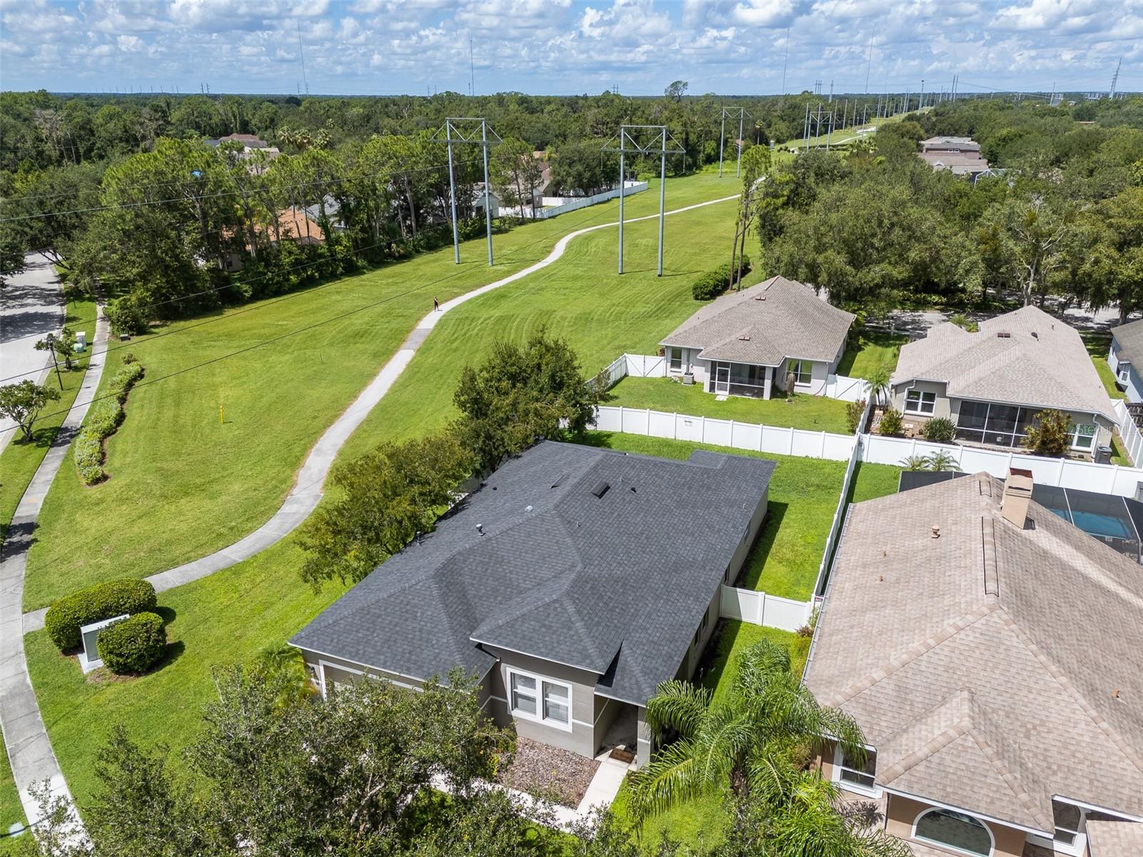 Image 47 of 71 For 5713 Hawkpark Boulevard