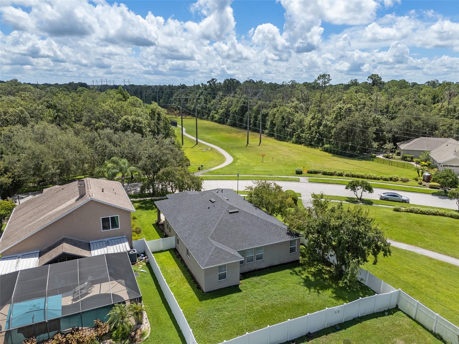 Image 51 of 71 For 5713 Hawkpark Boulevard