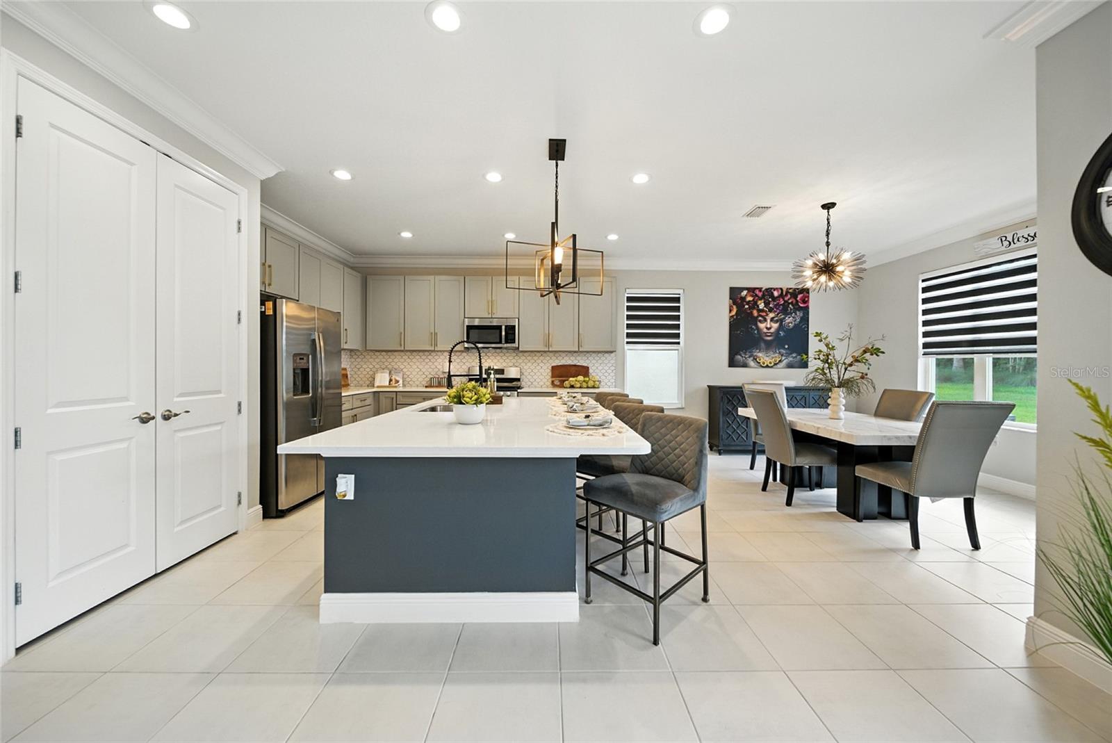 Listing photo id 9 for 3168 Mountain Spruce Terrace