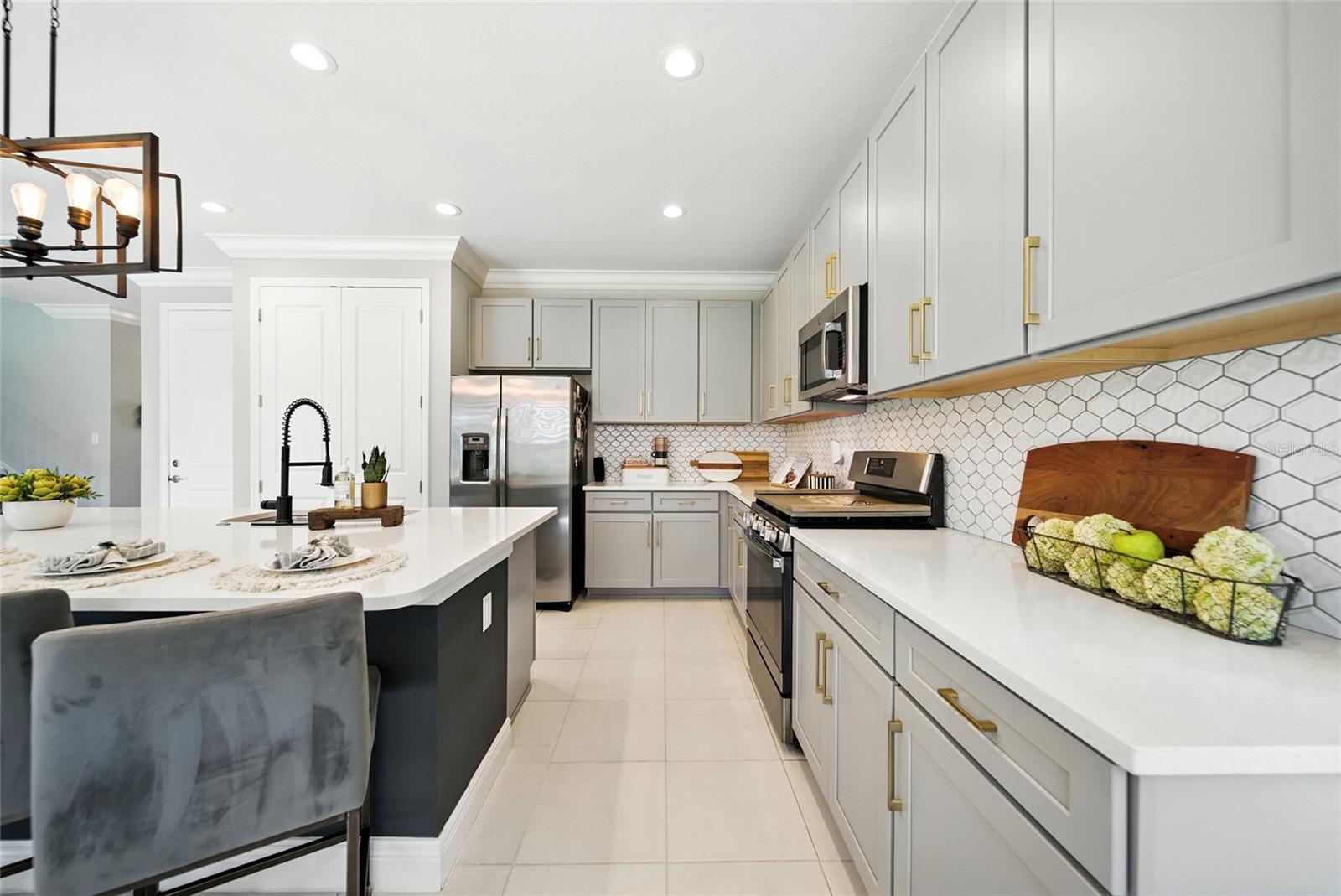 Listing photo id 13 for 3168 Mountain Spruce Terrace