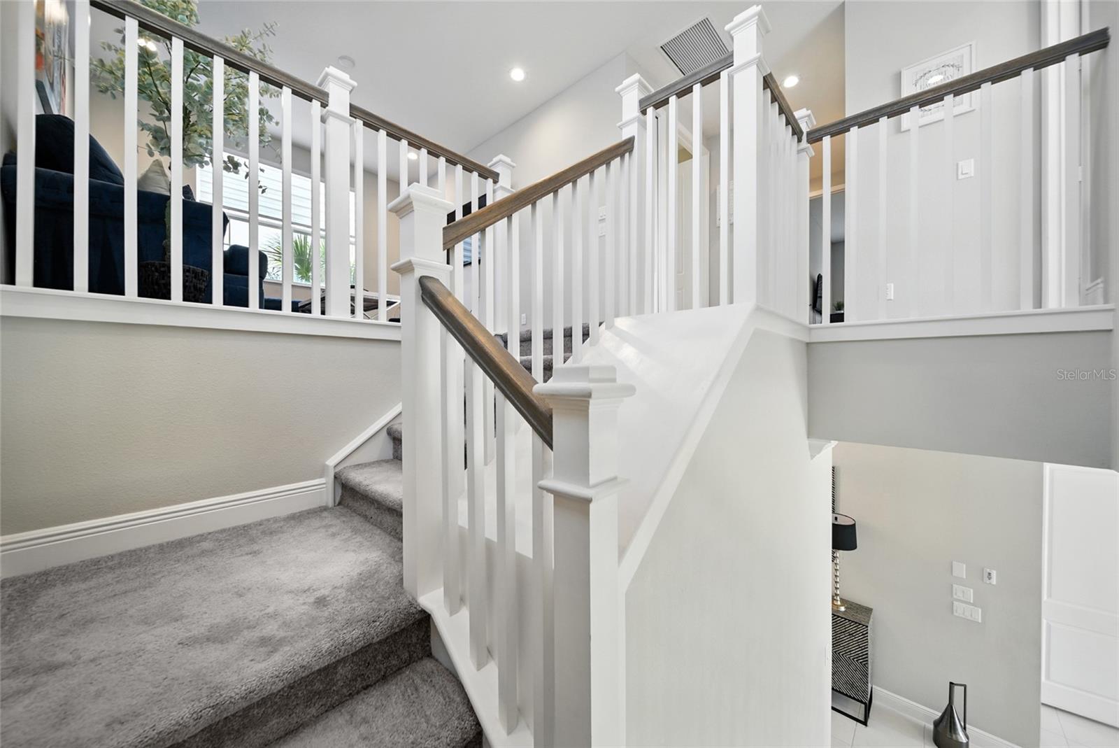 Listing photo id 18 for 3168 Mountain Spruce Terrace
