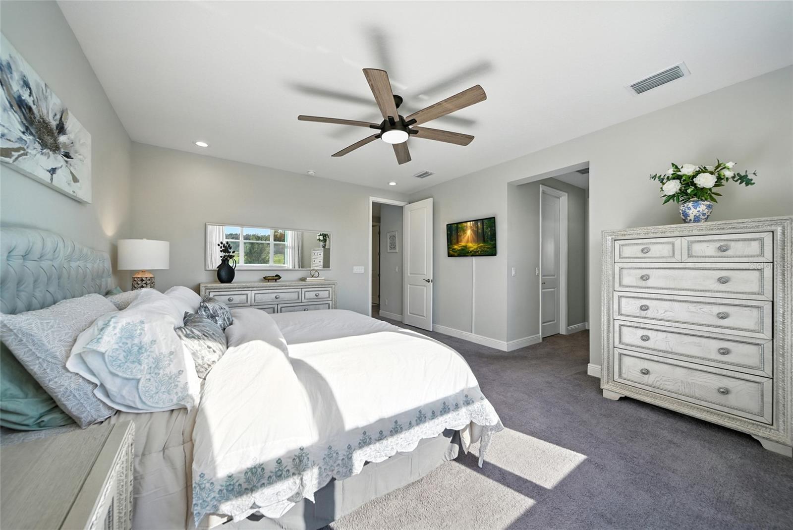 Listing photo id 23 for 3168 Mountain Spruce Terrace
