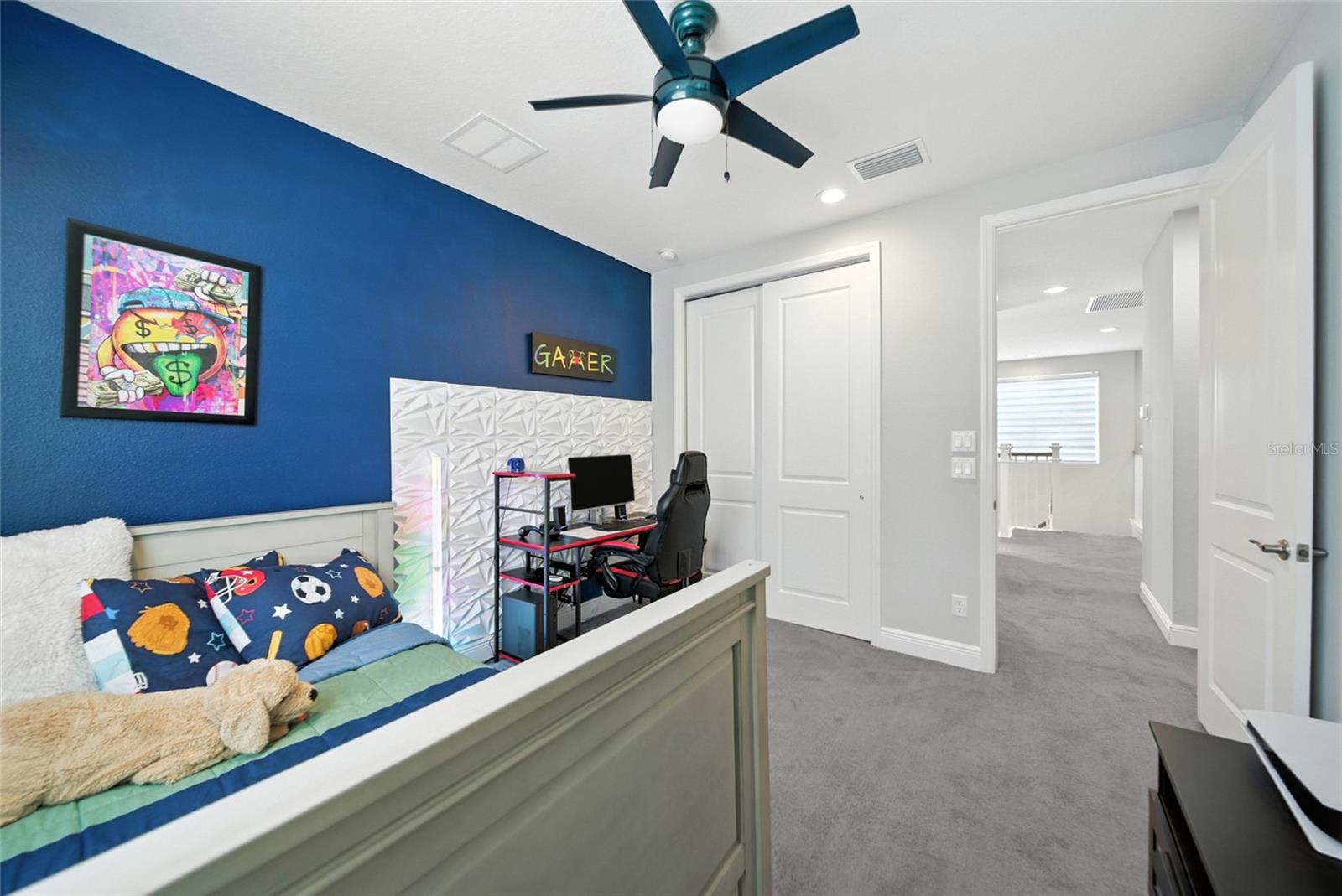 Listing photo id 30 for 3168 Mountain Spruce Terrace