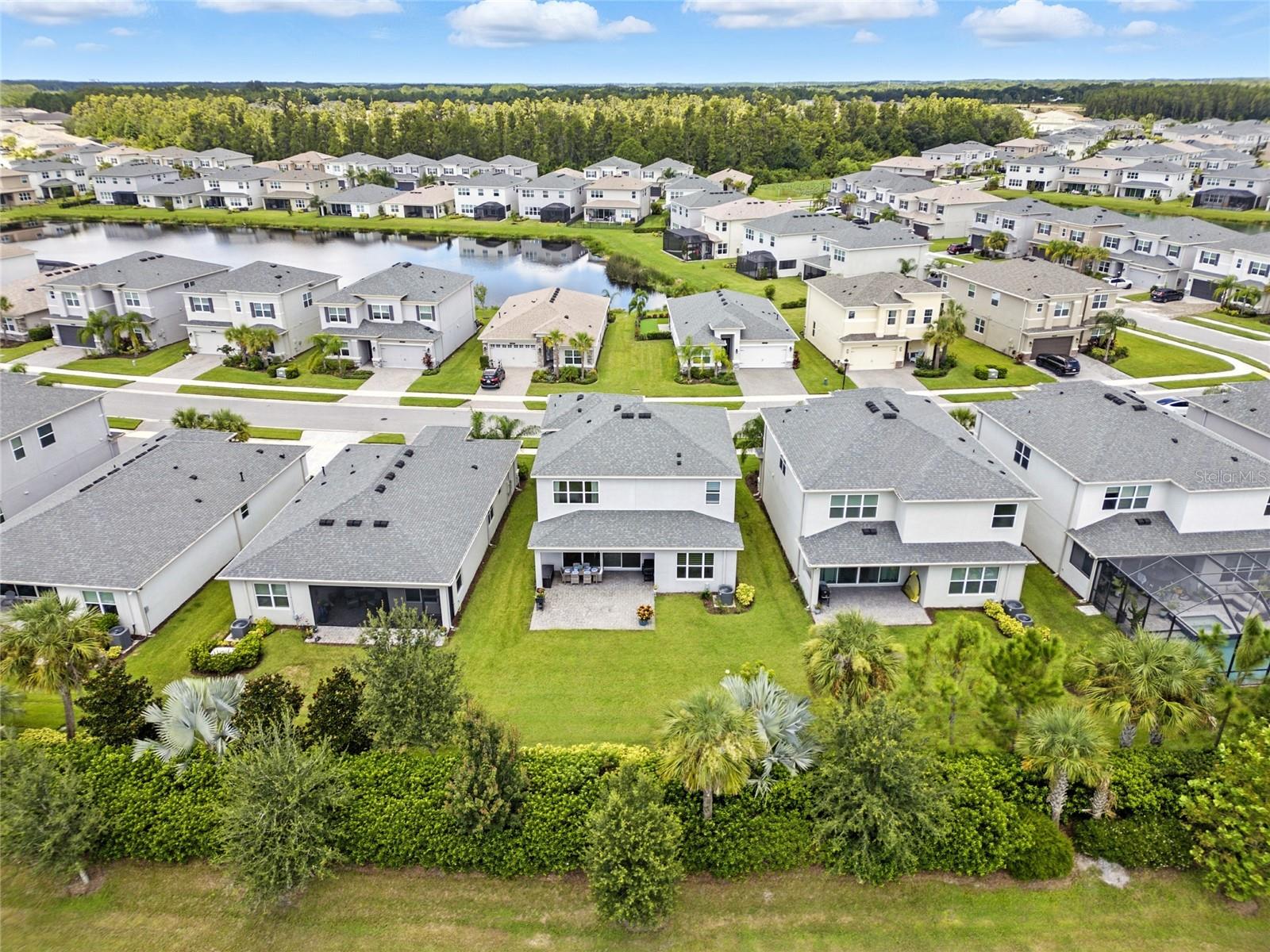 Listing photo id 36 for 3168 Mountain Spruce Terrace
