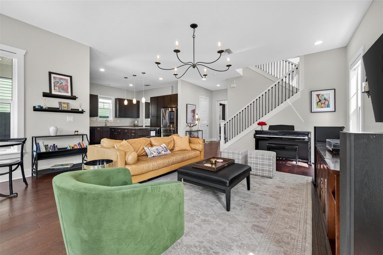Image 11 of 42 For 1234 17th Avenue N