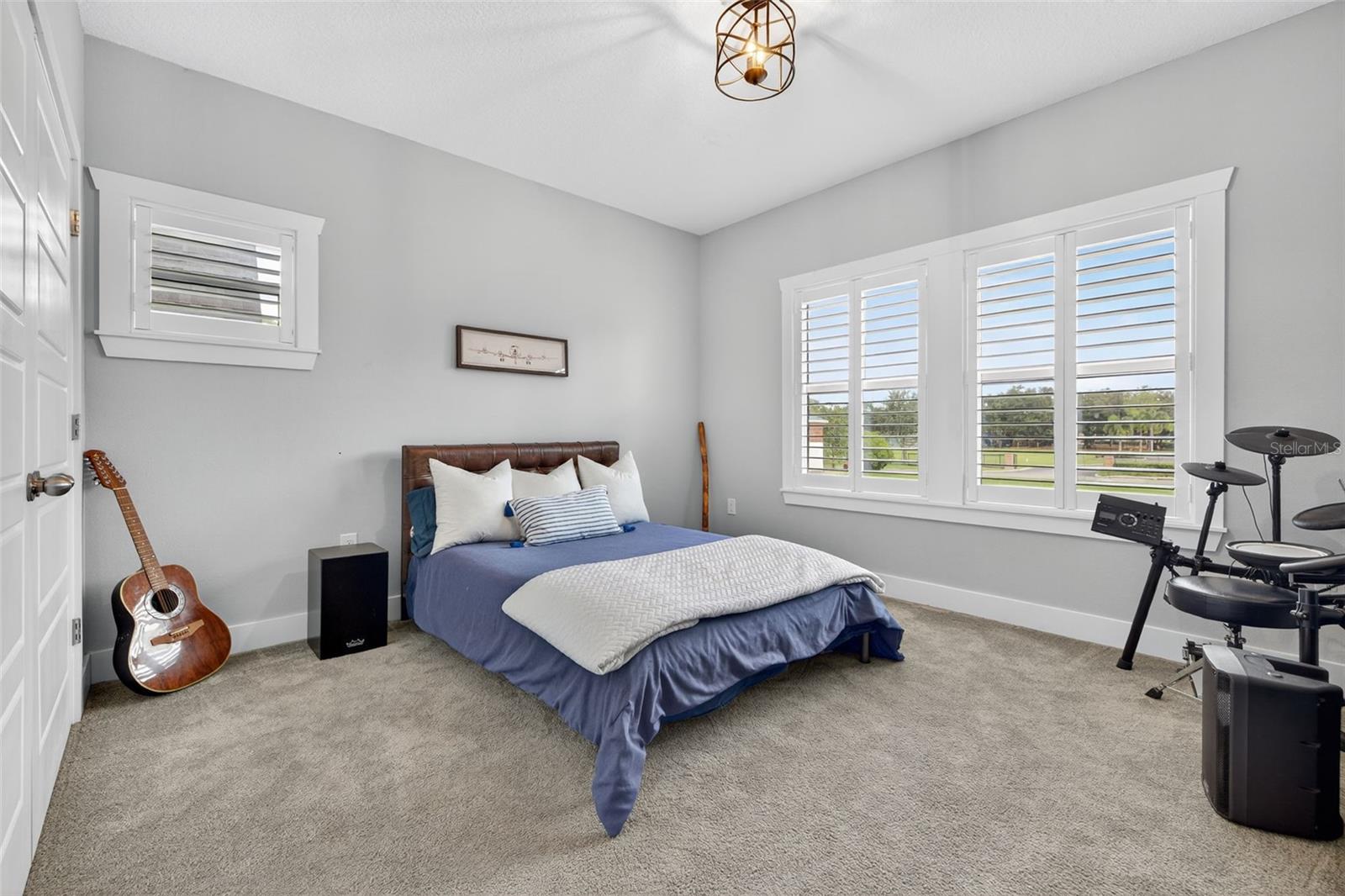 Image 26 of 42 For 1234 17th Avenue N