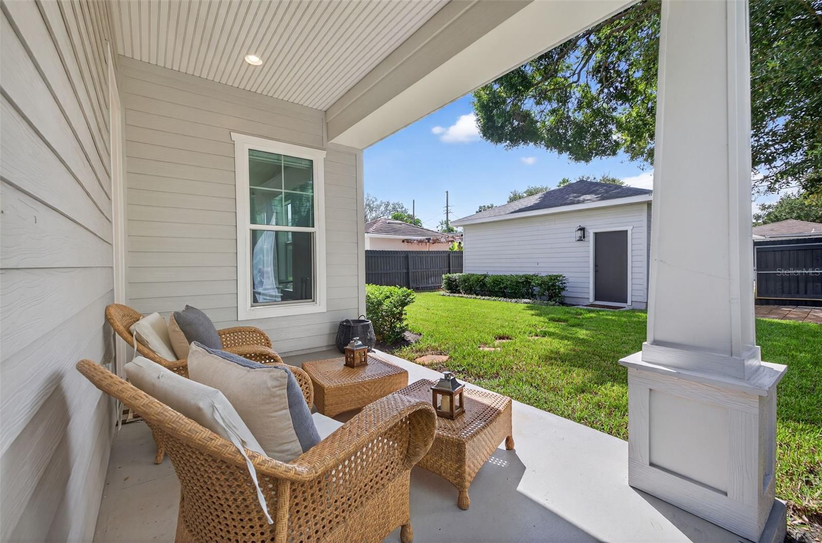 Image 33 of 42 For 1234 17th Avenue N