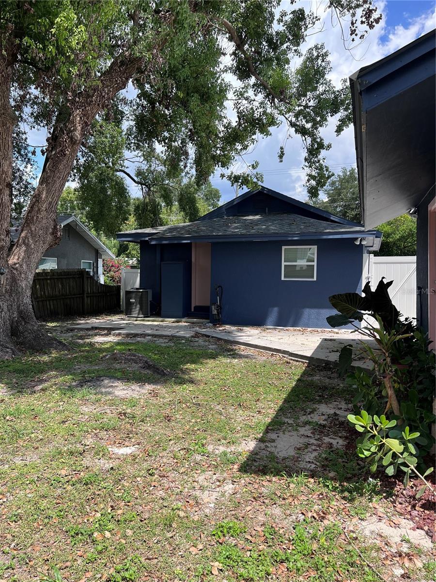 Image 13 of 14 For 118 Sligh Avenue