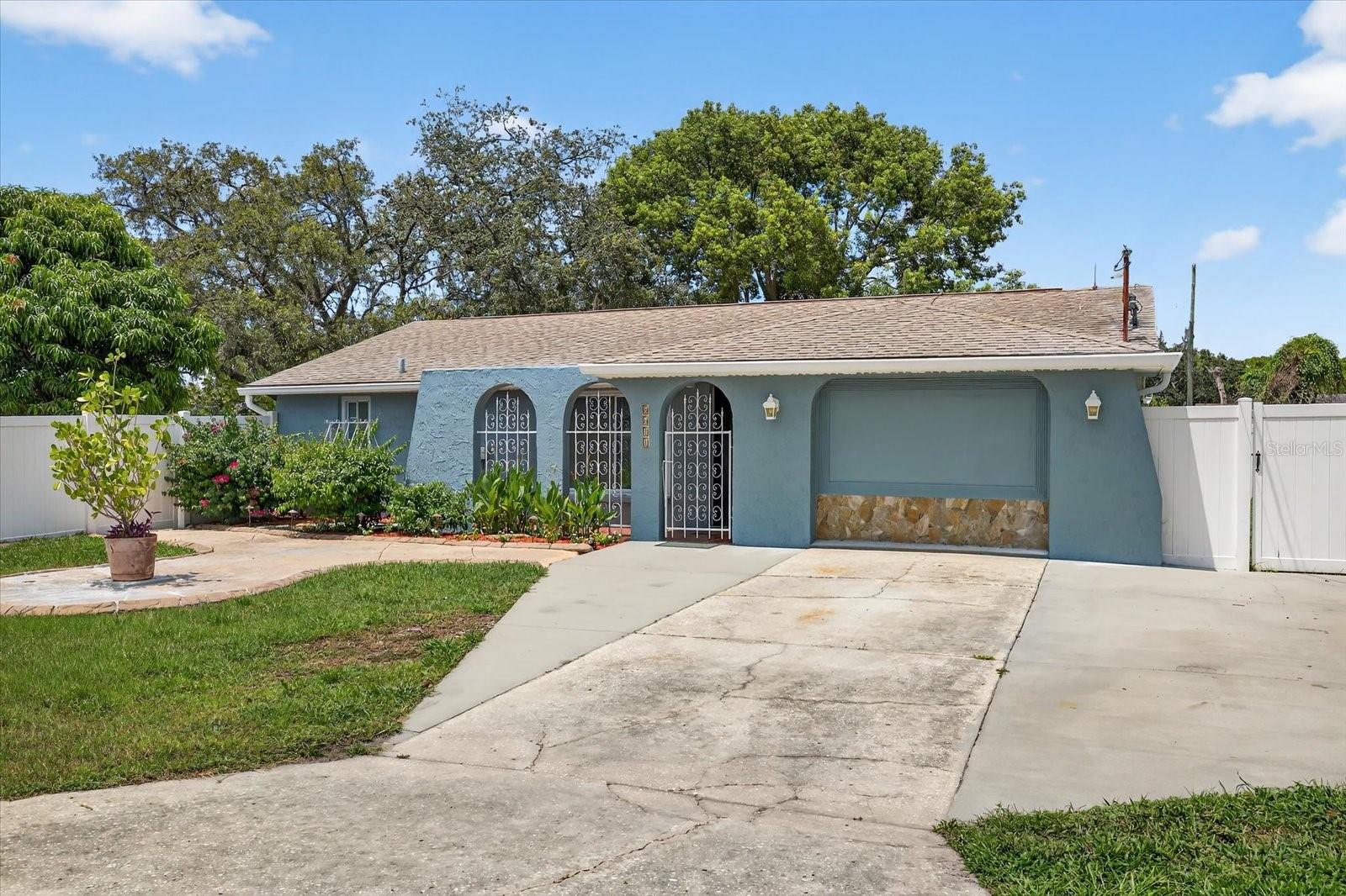 Image 3 of 46 For 8611 Jolly Roger Drive