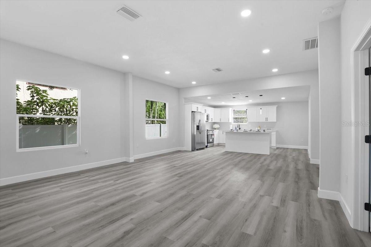 Image 6 of 16 For 506 Warnell Street