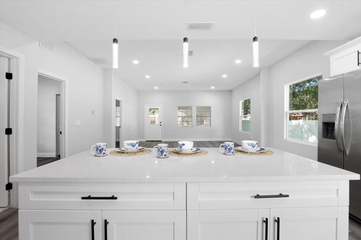 Image 8 of 16 For 506 Warnell Street
