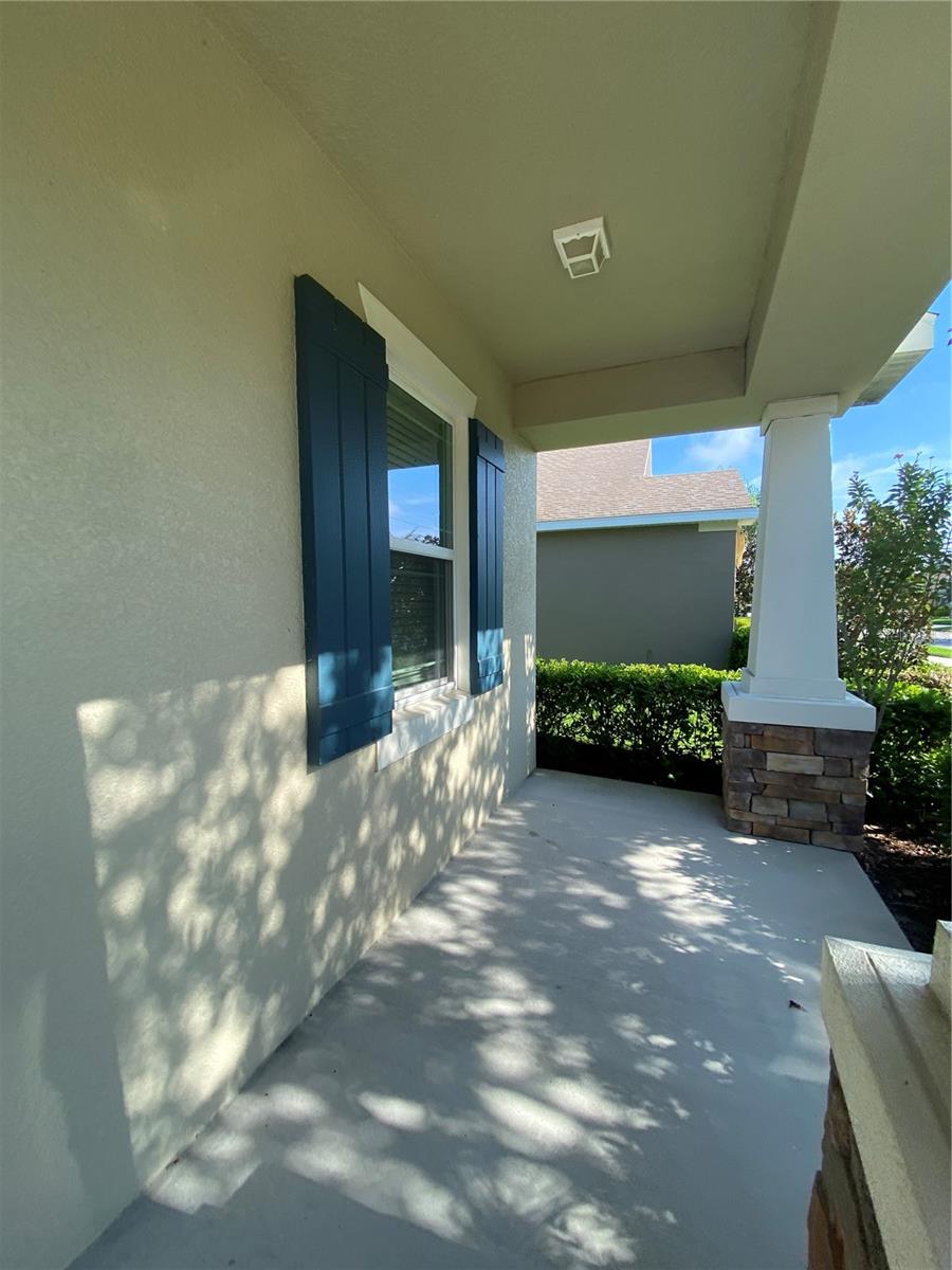Image 3 of 34 For 33207 Whisper Pointe Dr
