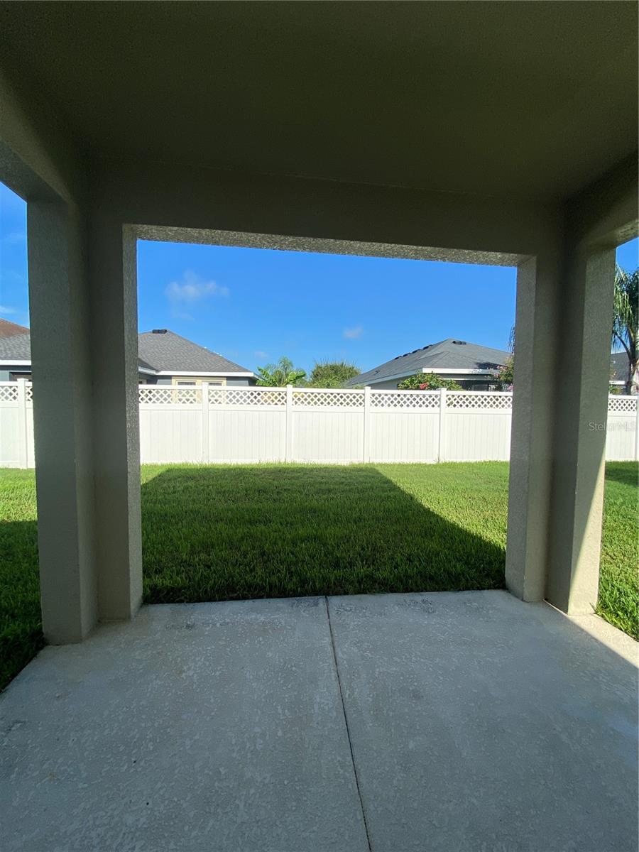 Image 32 of 34 For 33207 Whisper Pointe Dr