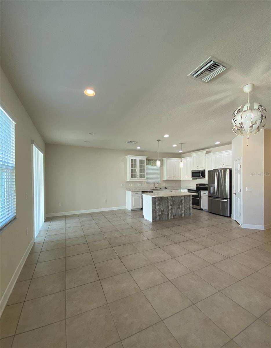 Image 9 of 34 For 33207 Whisper Pointe Dr