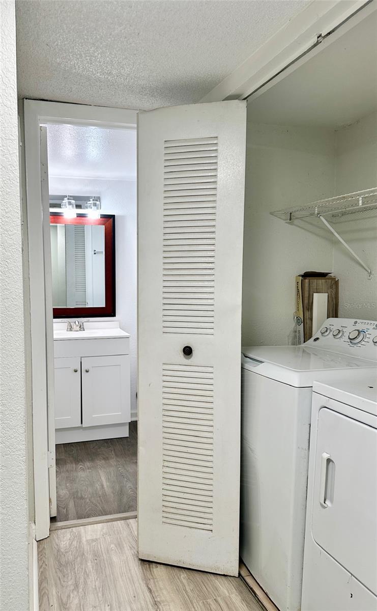Image 18 of 21 For 203 Pine Tulip Court 202