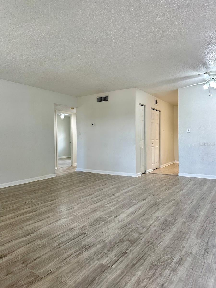 Image 8 of 21 For 203 Pine Tulip Court 202
