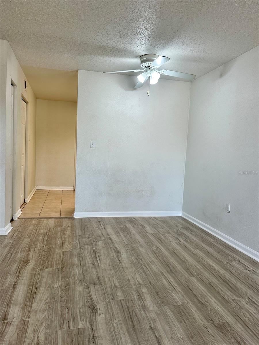 Image 9 of 21 For 203 Pine Tulip Court 202