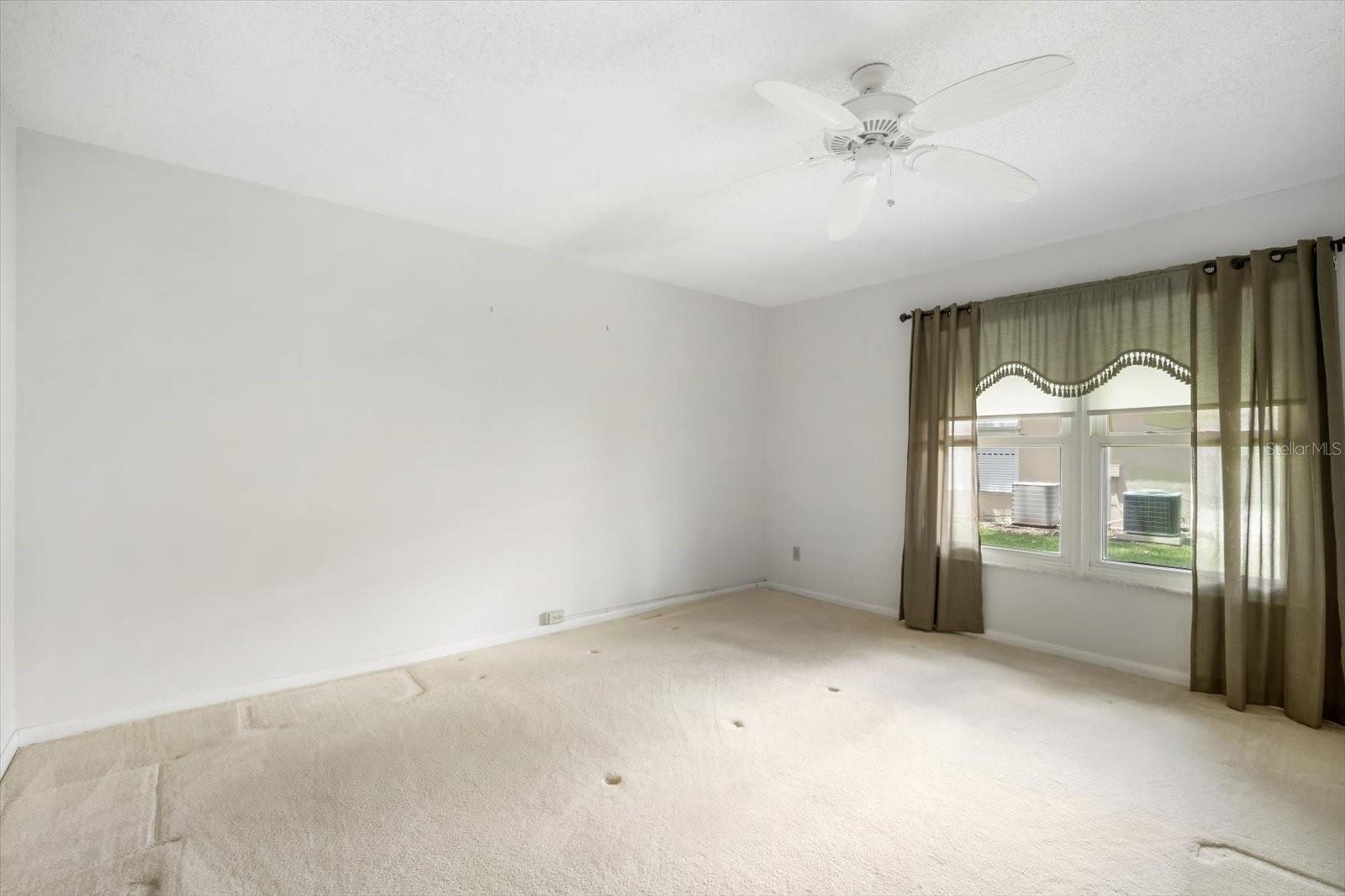 Image 16 of 23 For 8704 40th Lane N