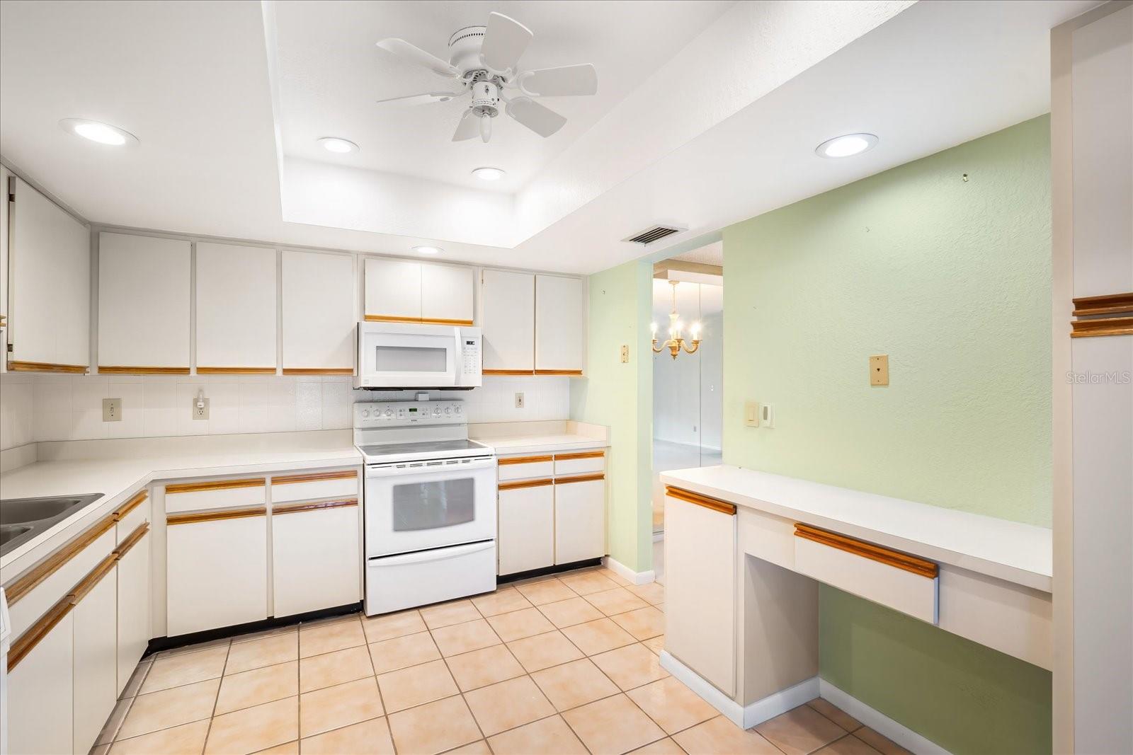 Image 9 of 23 For 8704 40th Lane N