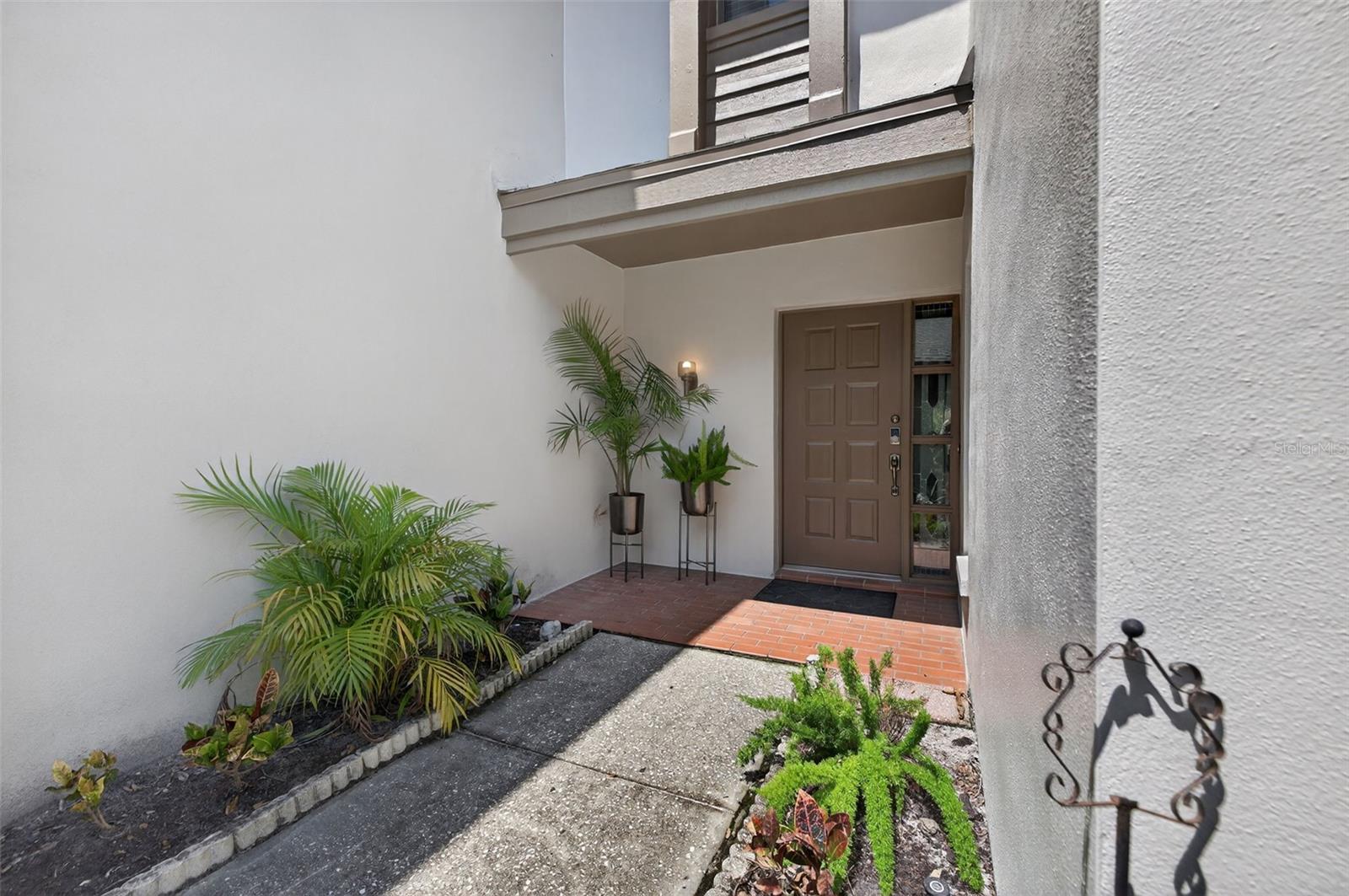 Image 2 of 31 For 3001 Landmark Boulevard 102