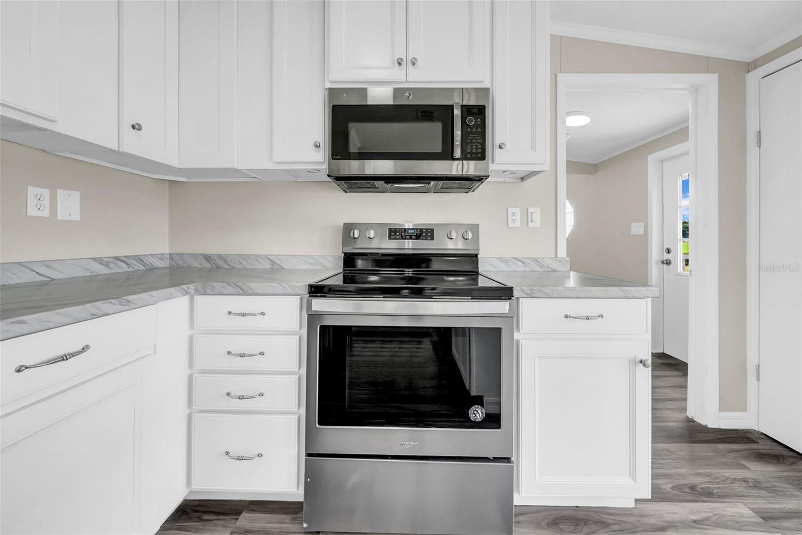 Image 10 of 50 For 12007 Old Lakeland Highway