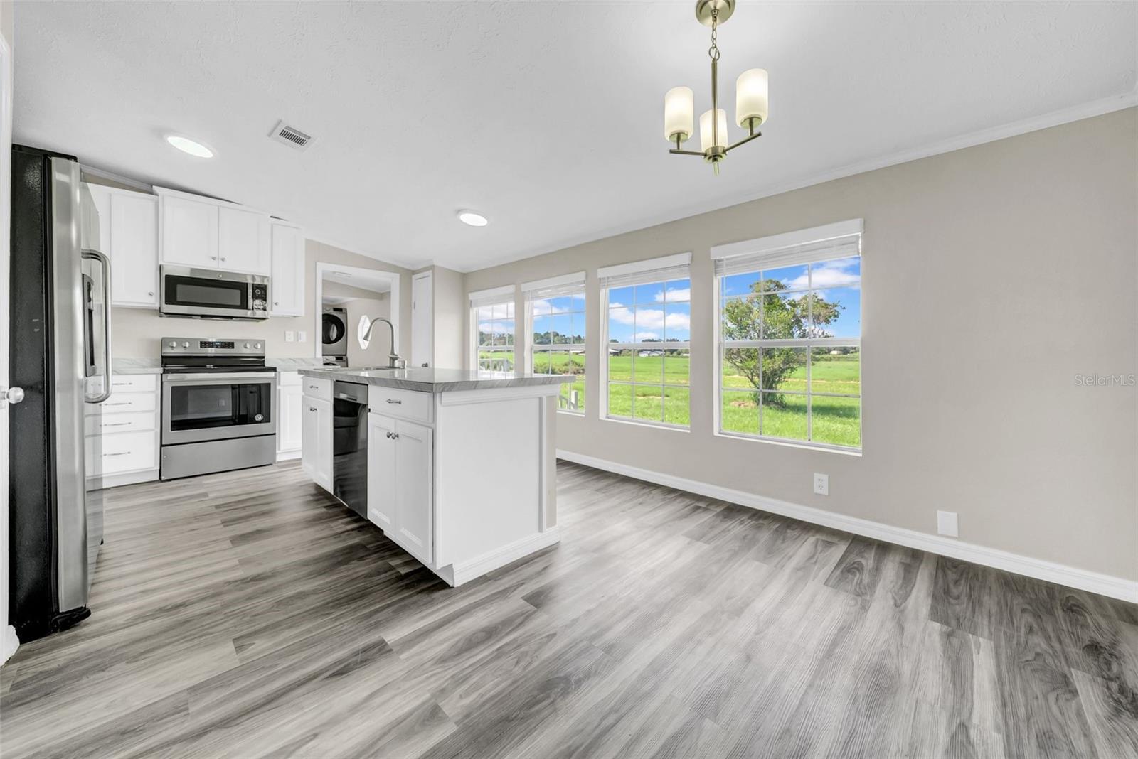 Image 11 of 50 For 12007 Old Lakeland Highway