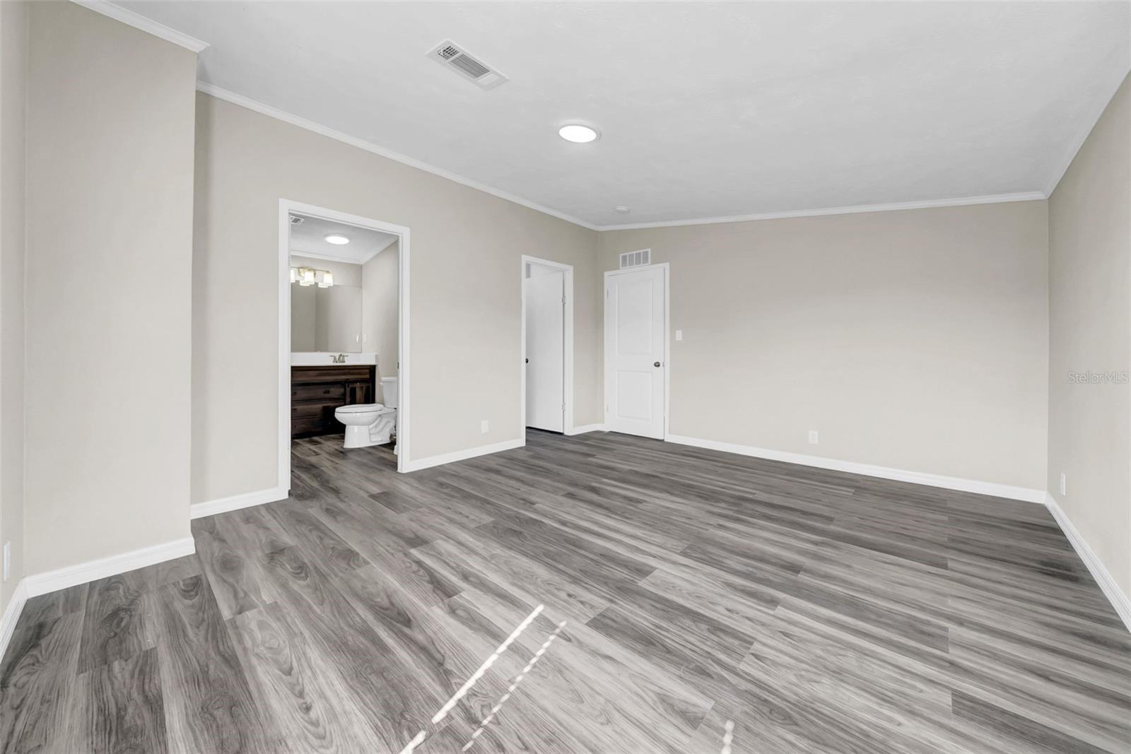 Image 25 of 50 For 12007 Old Lakeland Highway