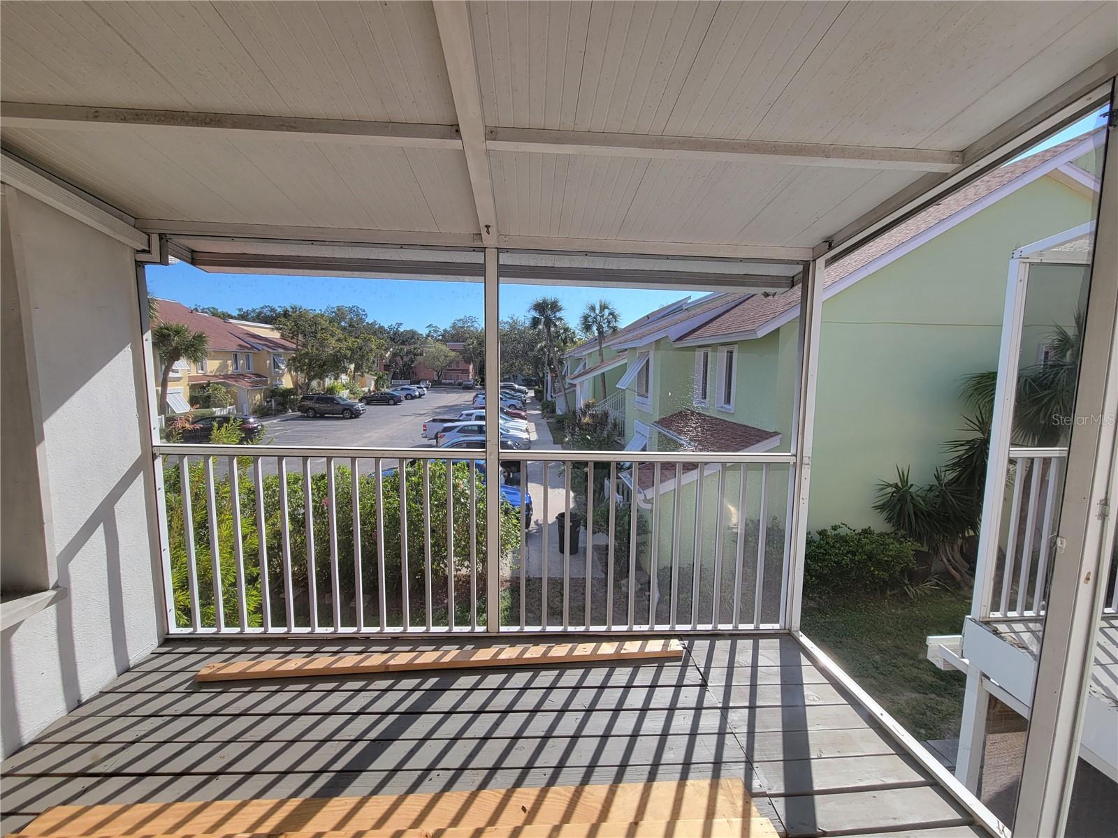 Listing photo id 8 for 4160 35th Terrace S K