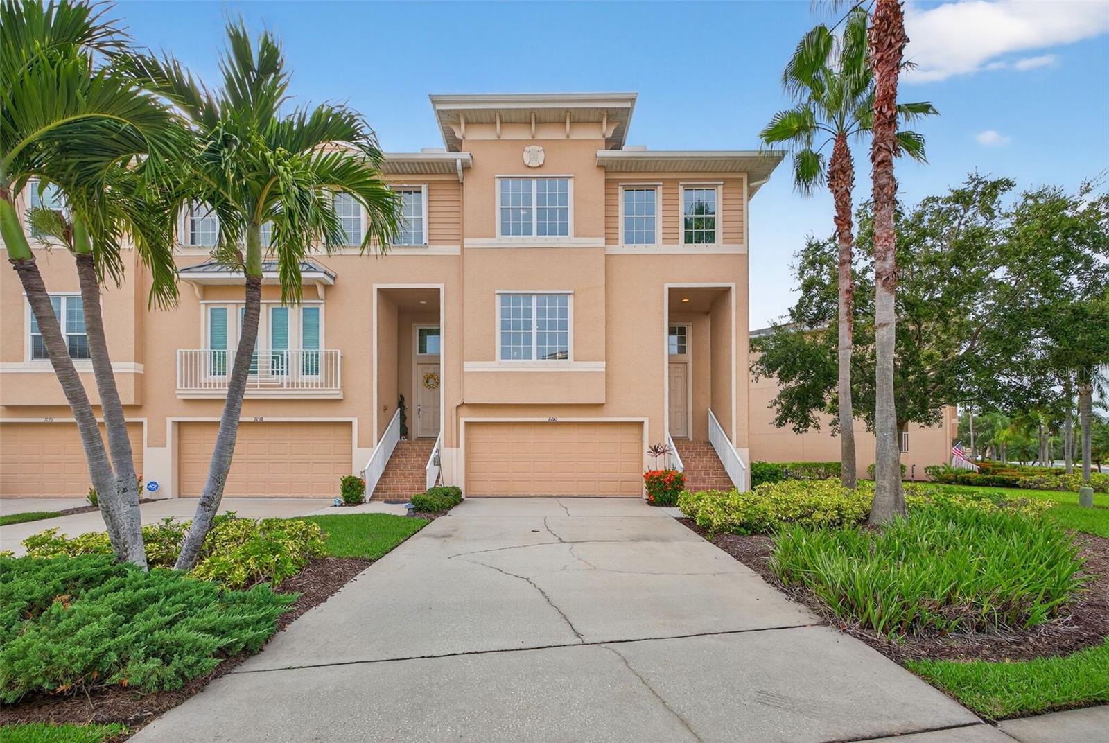 Image 43 of 51 For 7100 Islamorada Circle