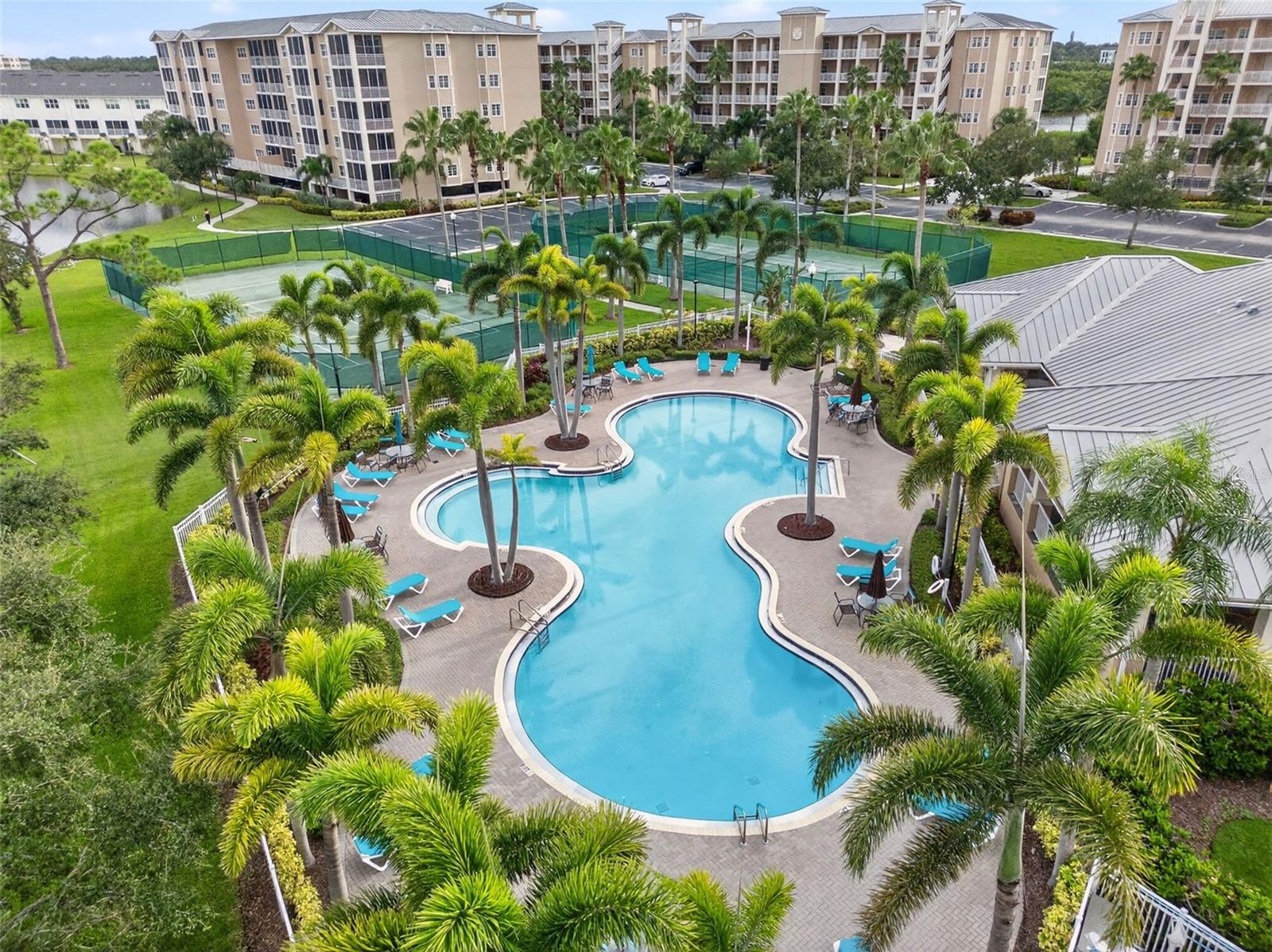 Image 45 of 51 For 7100 Islamorada Circle