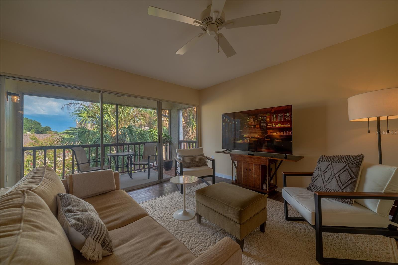 Image 3 of 27 For 3861 Lake Drive 156