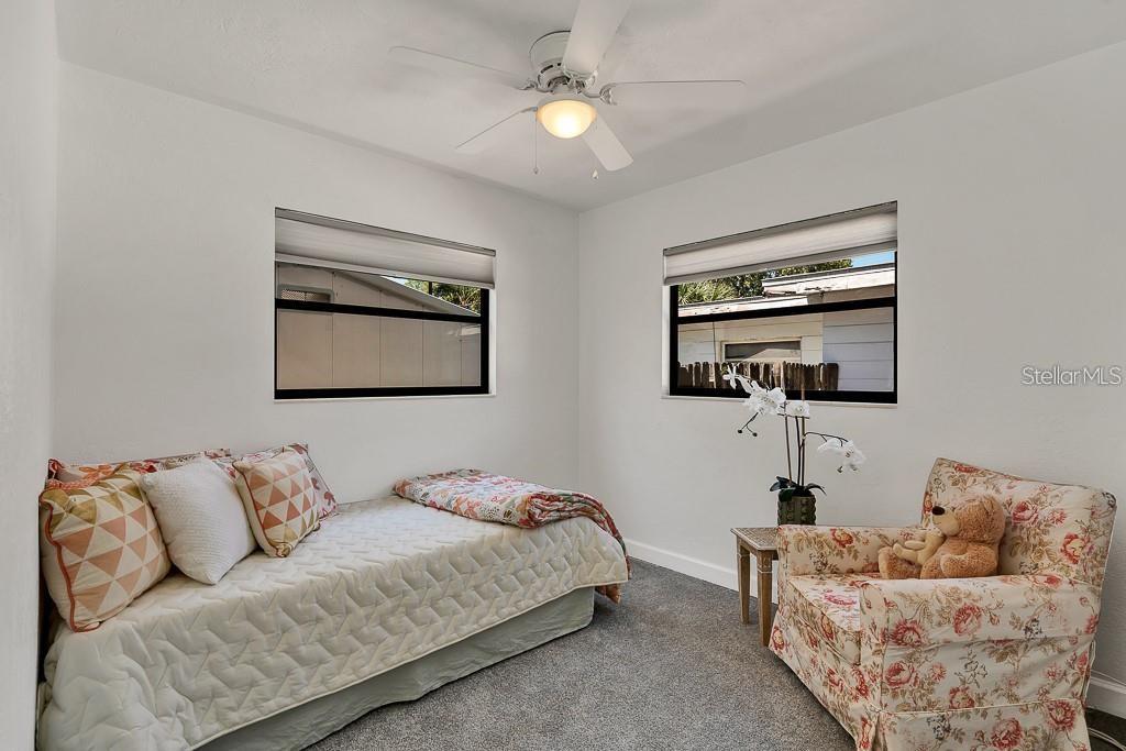 Image 17 of 34 For 8108 26th Avenue N