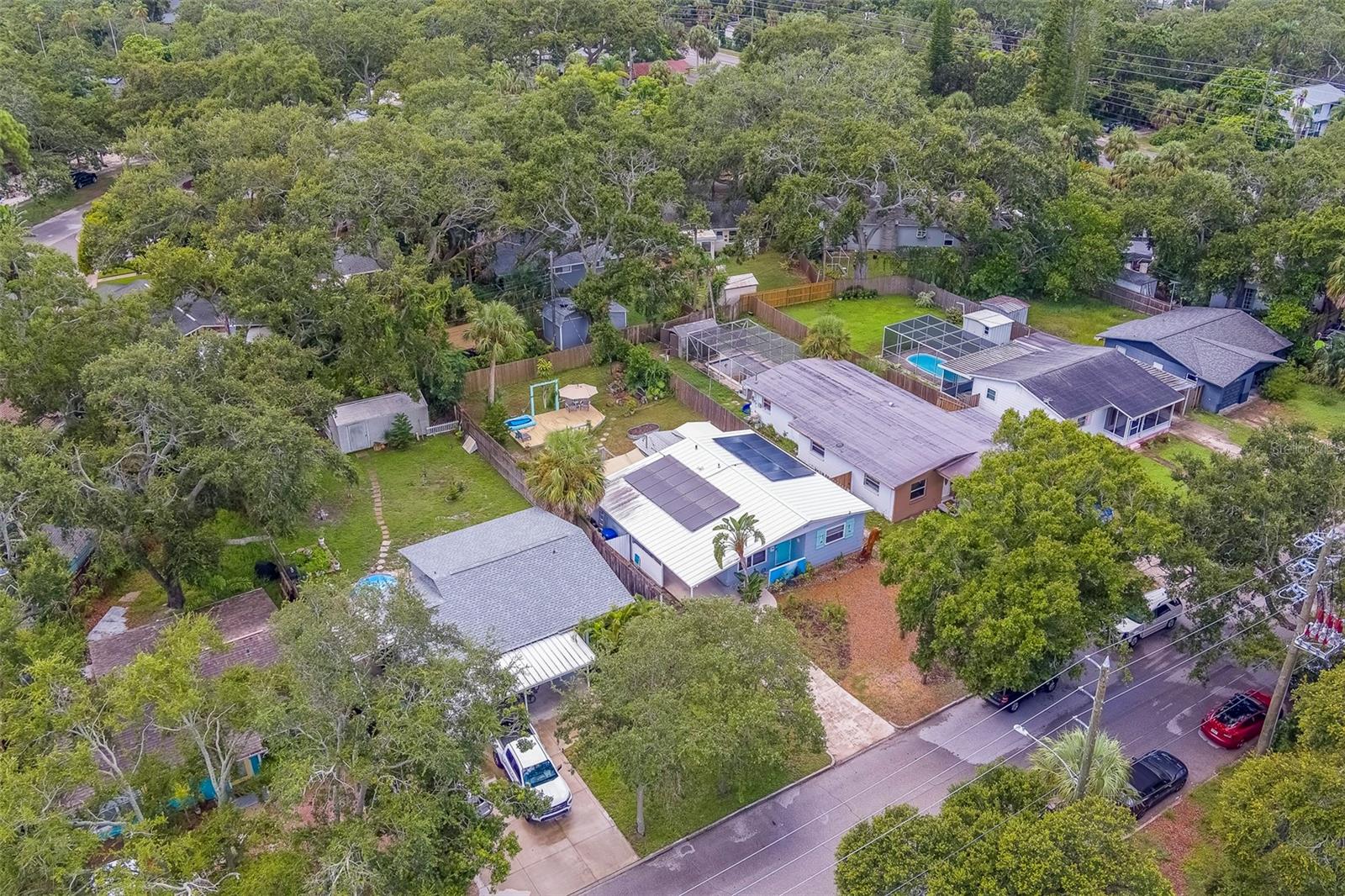 Image 30 of 34 For 8108 26th Avenue N