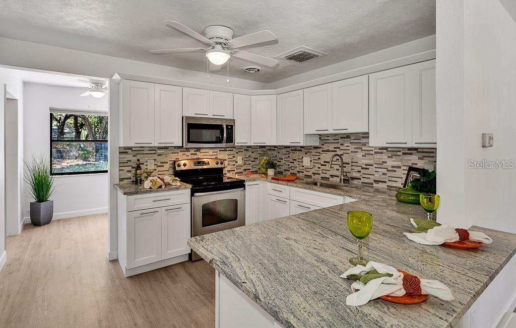 Image 6 of 34 For 8108 26th Avenue N