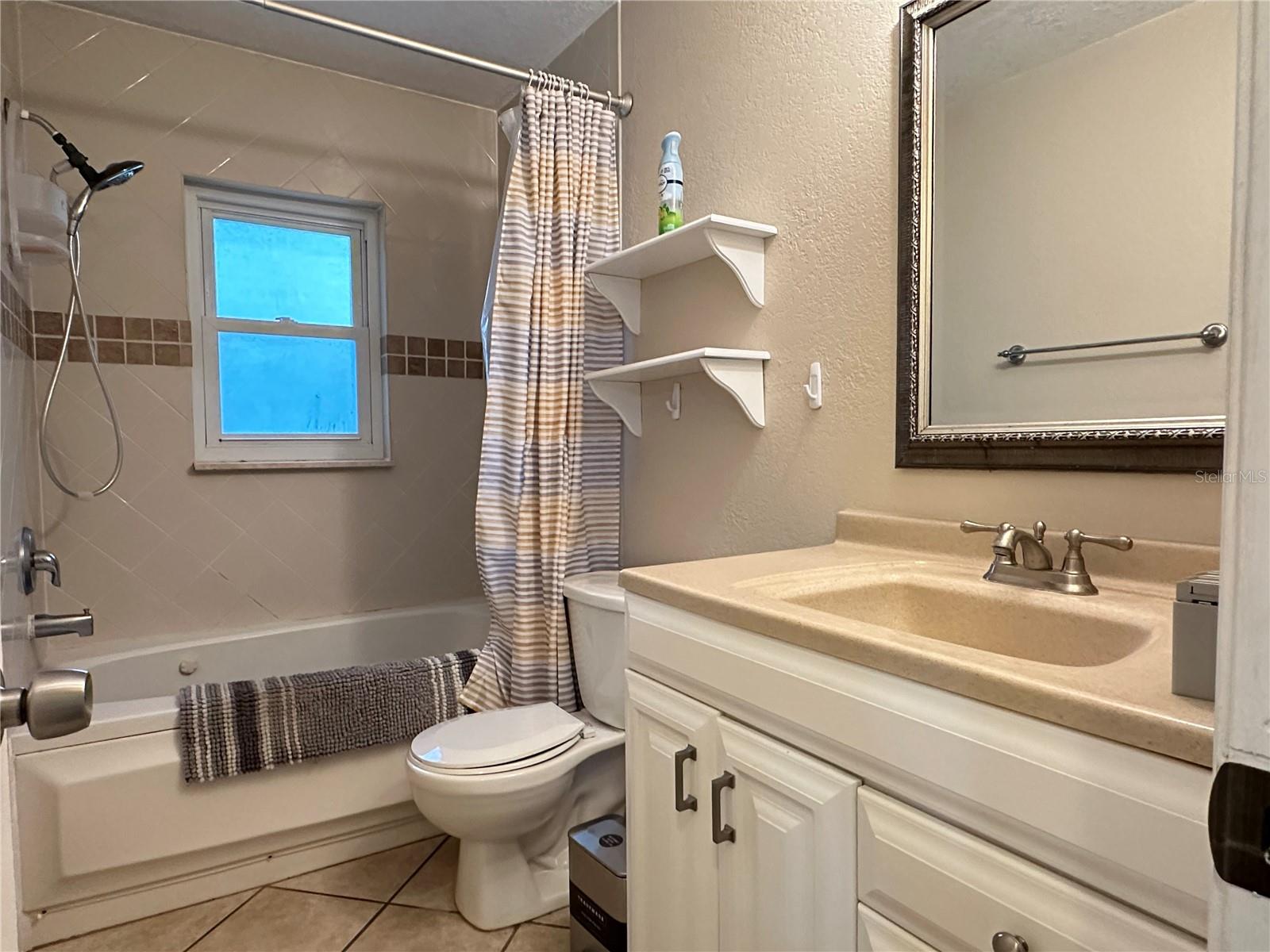Image 17 of 26 For 3324 Briarwood Lane