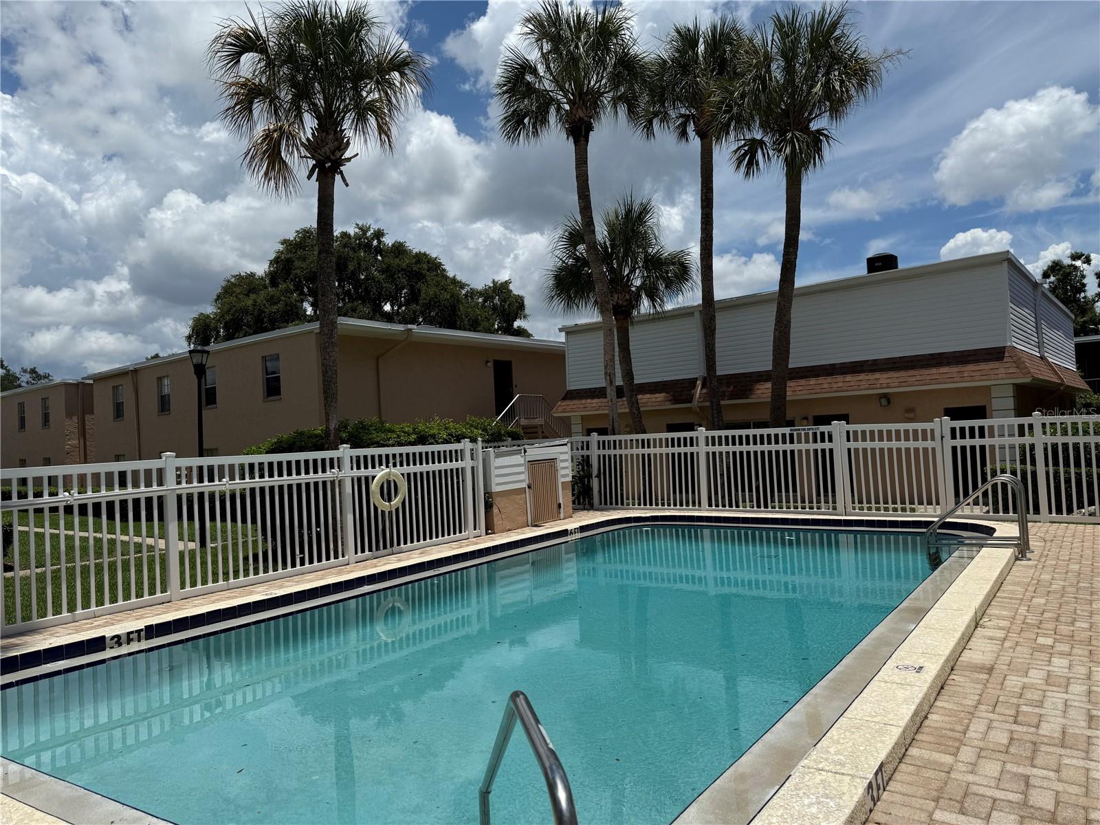 Image 14 of 19 For 4702 Michael Court 139
