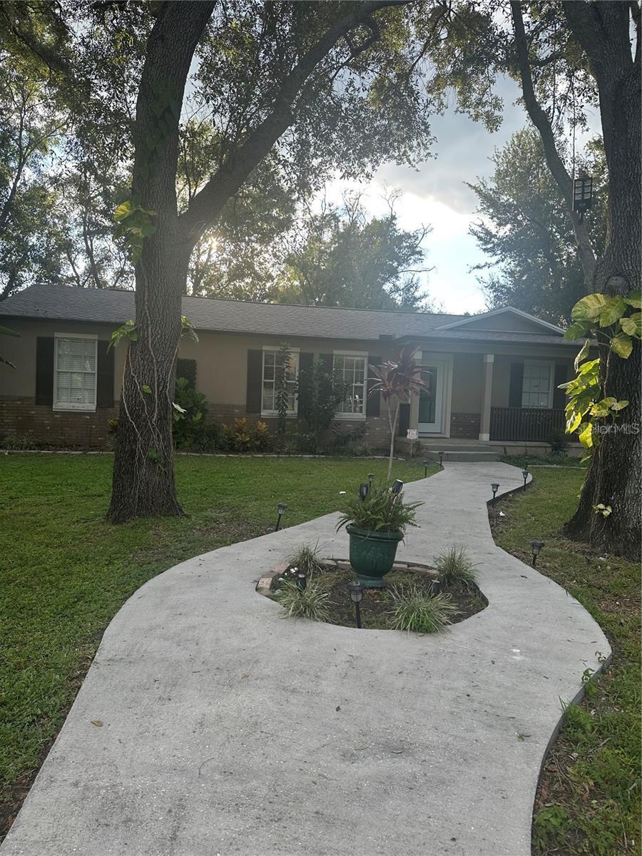 Image 3 of 9 For 10520 Henderson Road