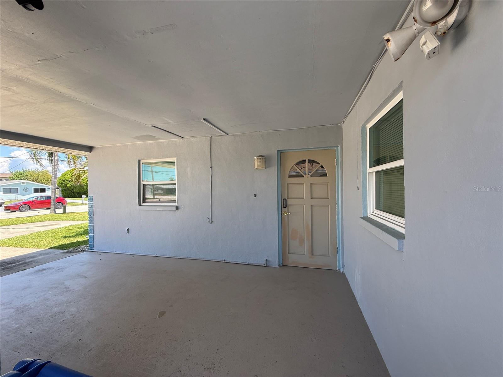 Image 31 of 32 For 4512 Floramar Terrace