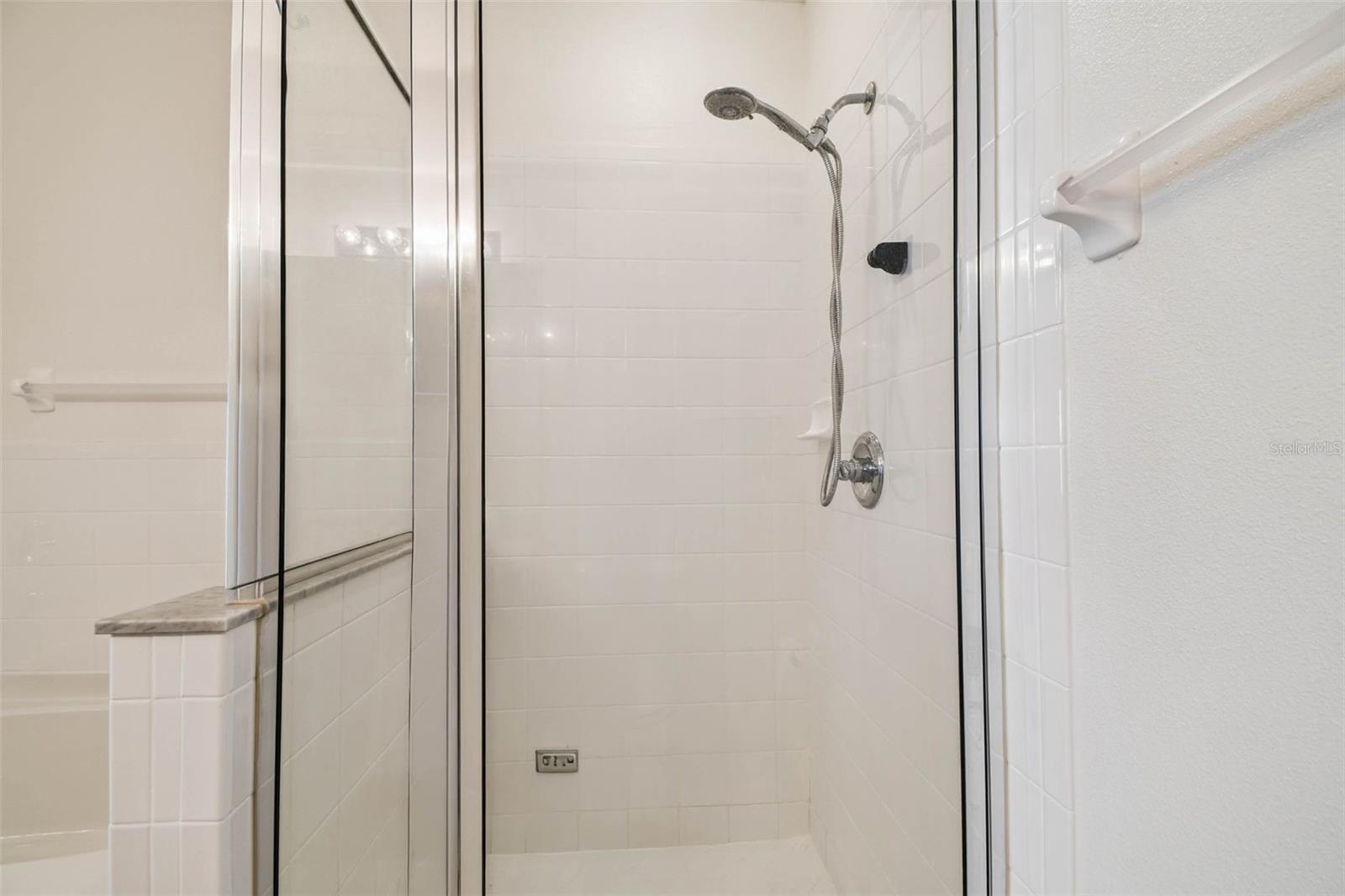 Image 10 of 39 For 9931 Carlsdale Drive