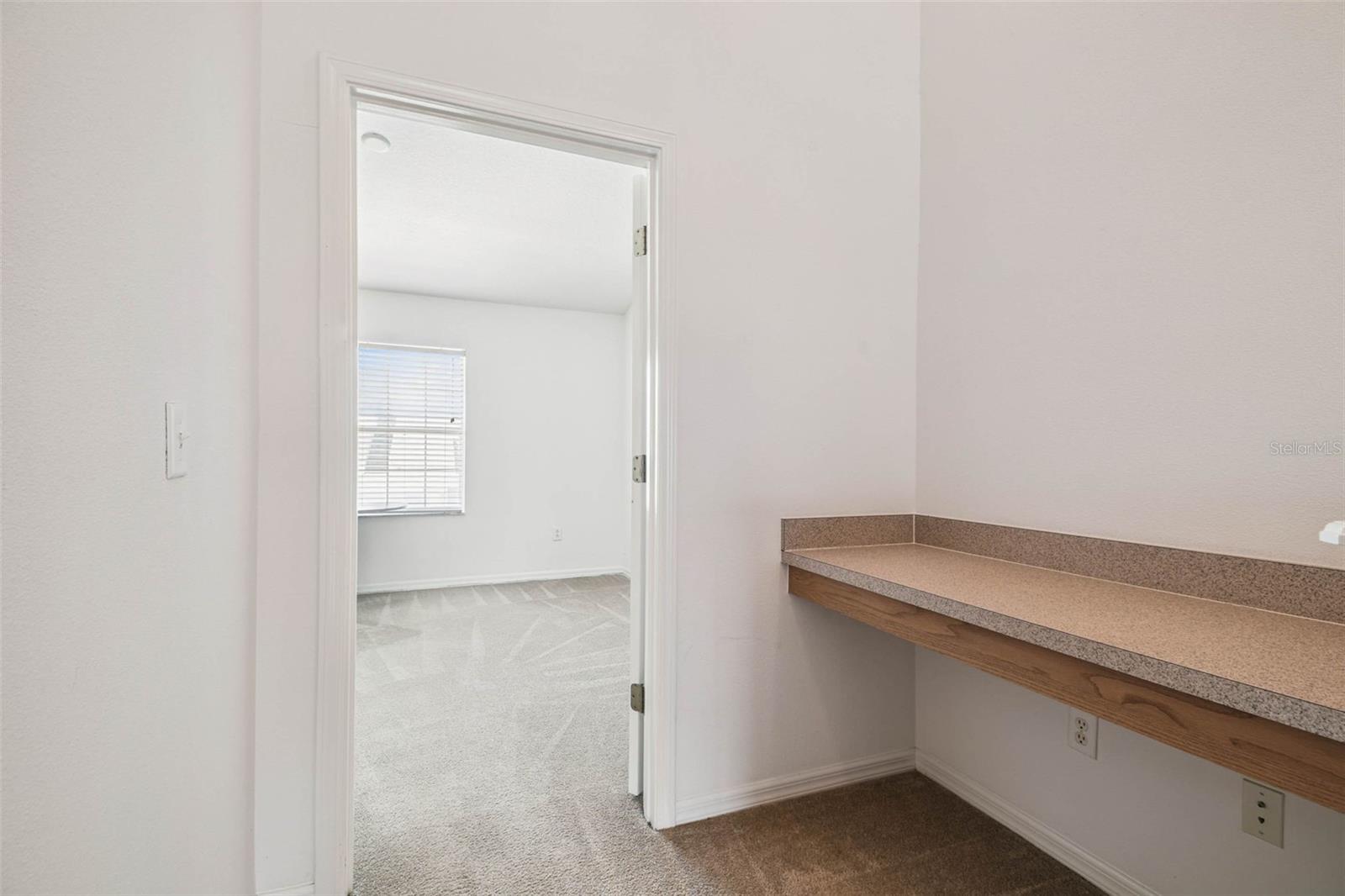Image 17 of 39 For 9931 Carlsdale Drive