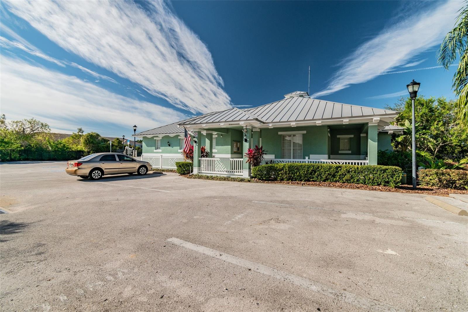 Image 33 of 39 For 9931 Carlsdale Drive