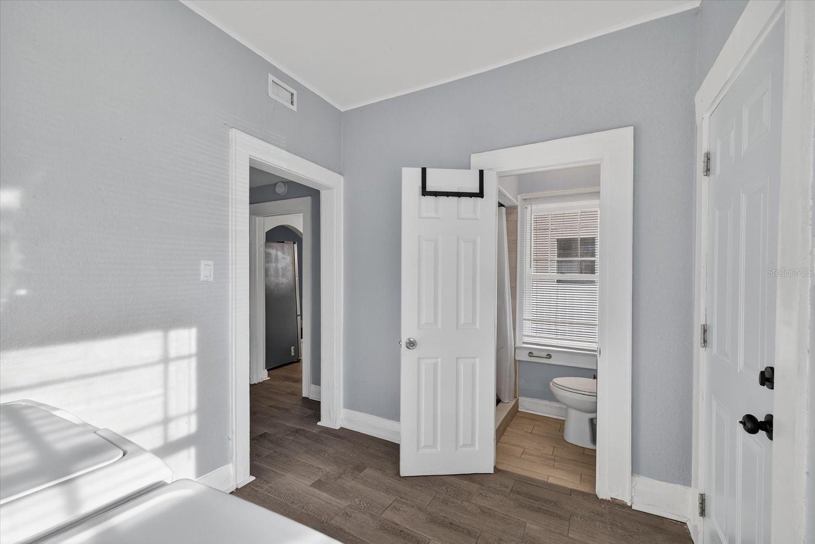 Image 19 of 61 For 2208 Boulevard