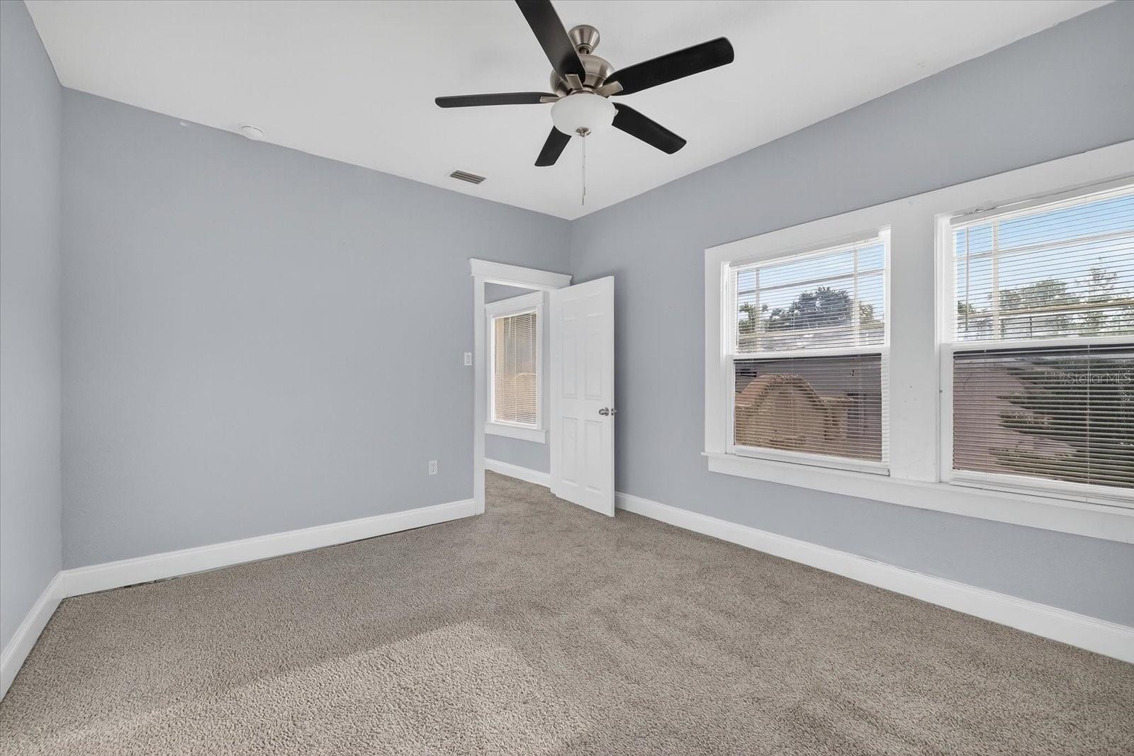 Image 25 of 61 For 2208 Boulevard
