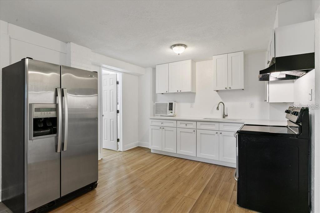 Image 37 of 61 For 2208 Boulevard