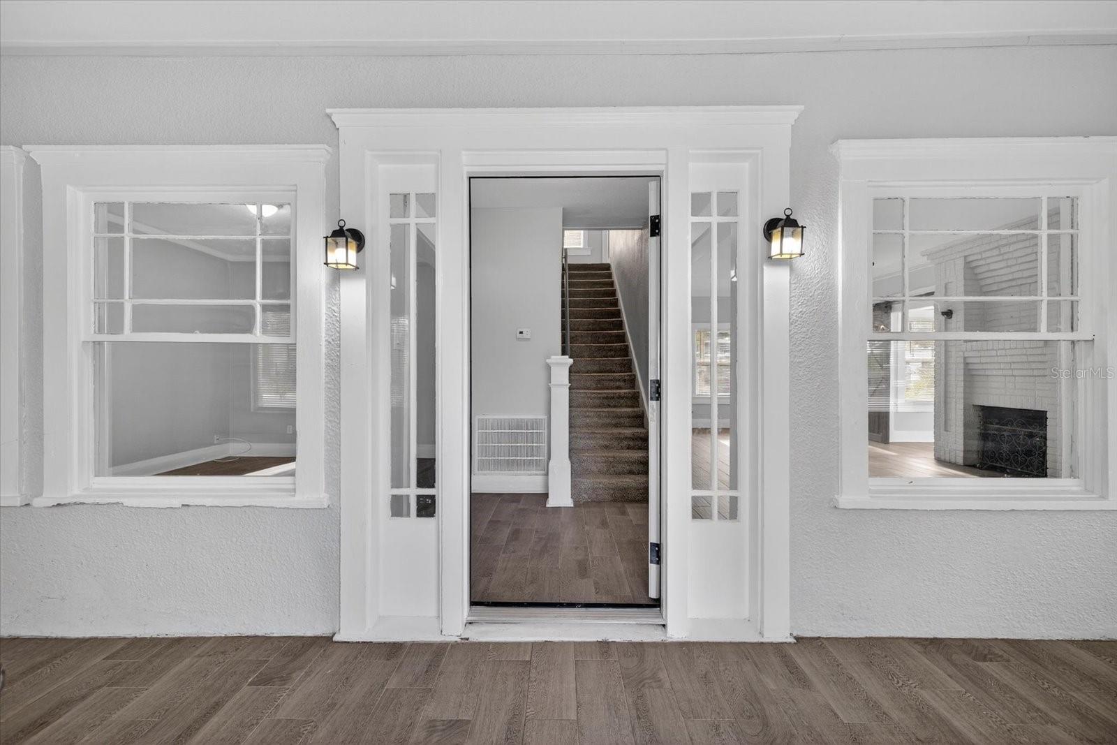 Image 6 of 61 For 2208 Boulevard