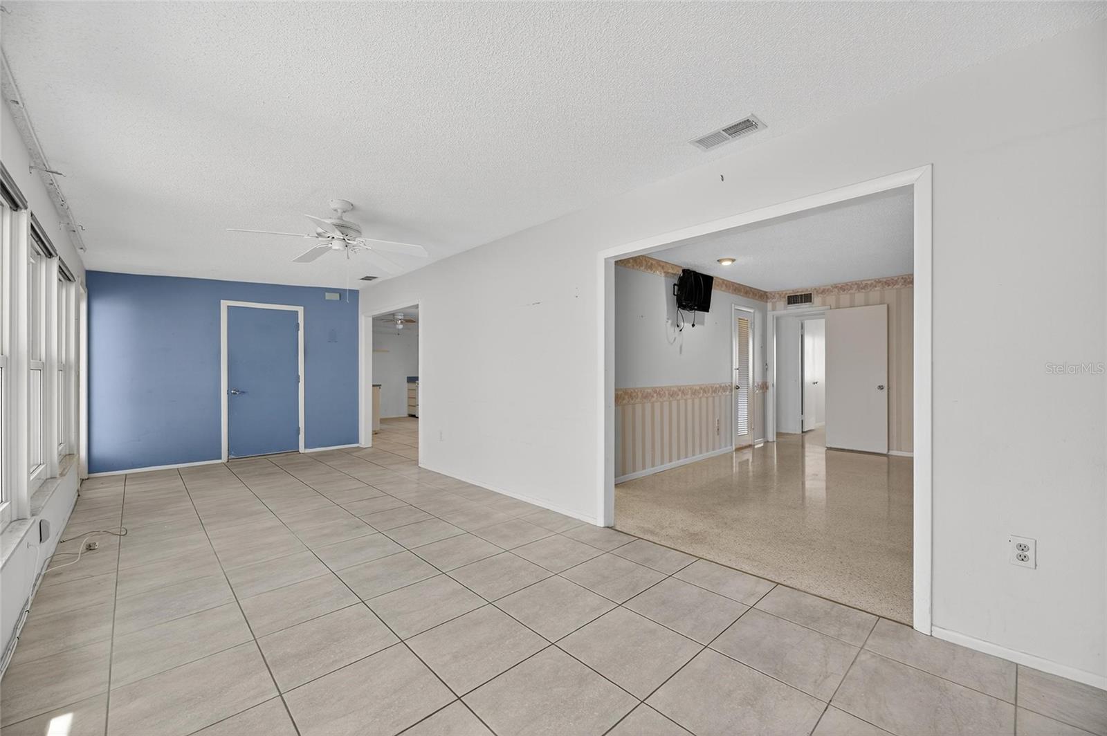 Image 20 of 62 For 202 Pebble Beach Boulevard 202