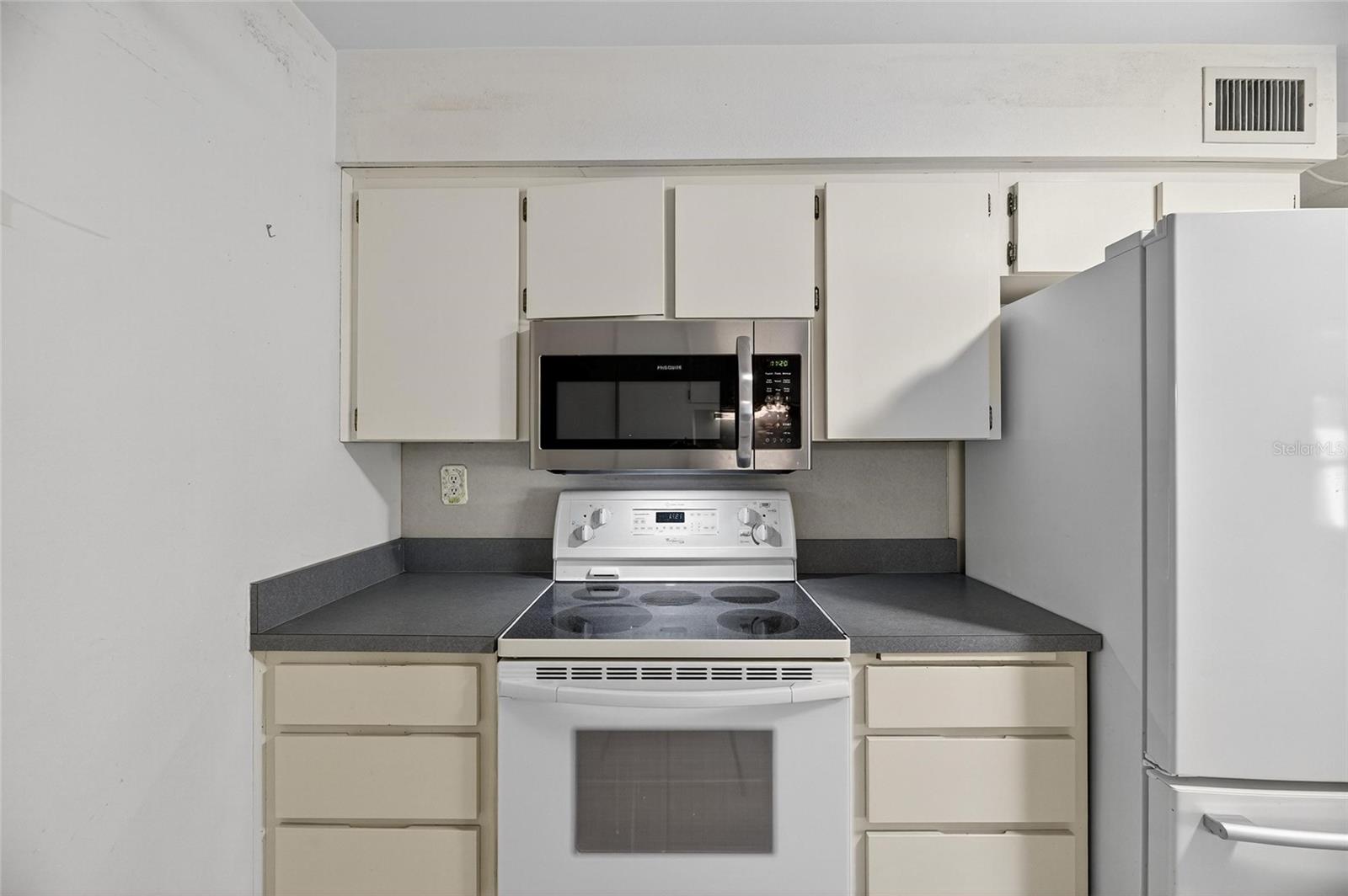 Image 5 of 62 For 202 Pebble Beach Boulevard 202