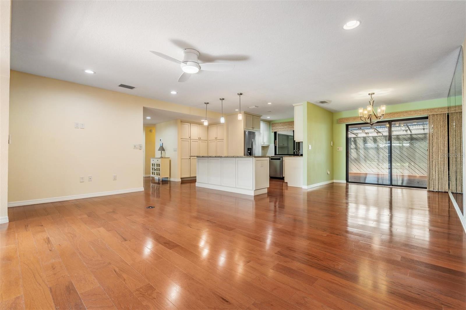Image 24 of 37 For 14215 Cypress Circle