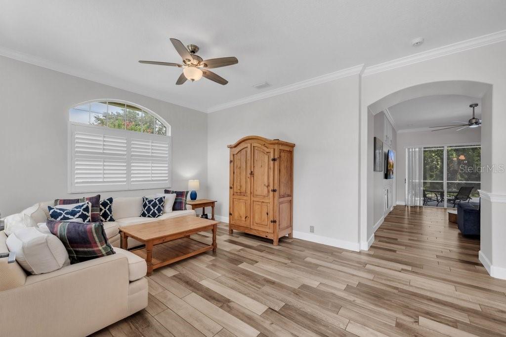 Image 7 of 44 For 6022 Kestrel Point Avenue